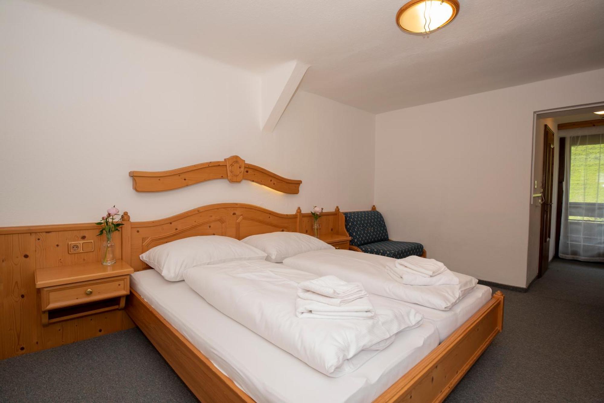 Hotel Alpen Arnika Tauplitzalm Екстер'єр фото