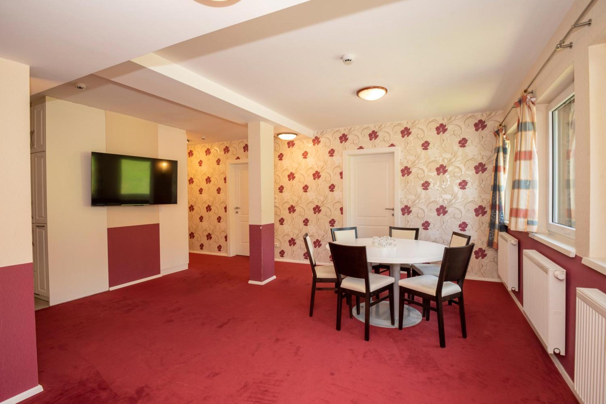 Hotel Alpen Arnika Tauplitzalm Екстер'єр фото