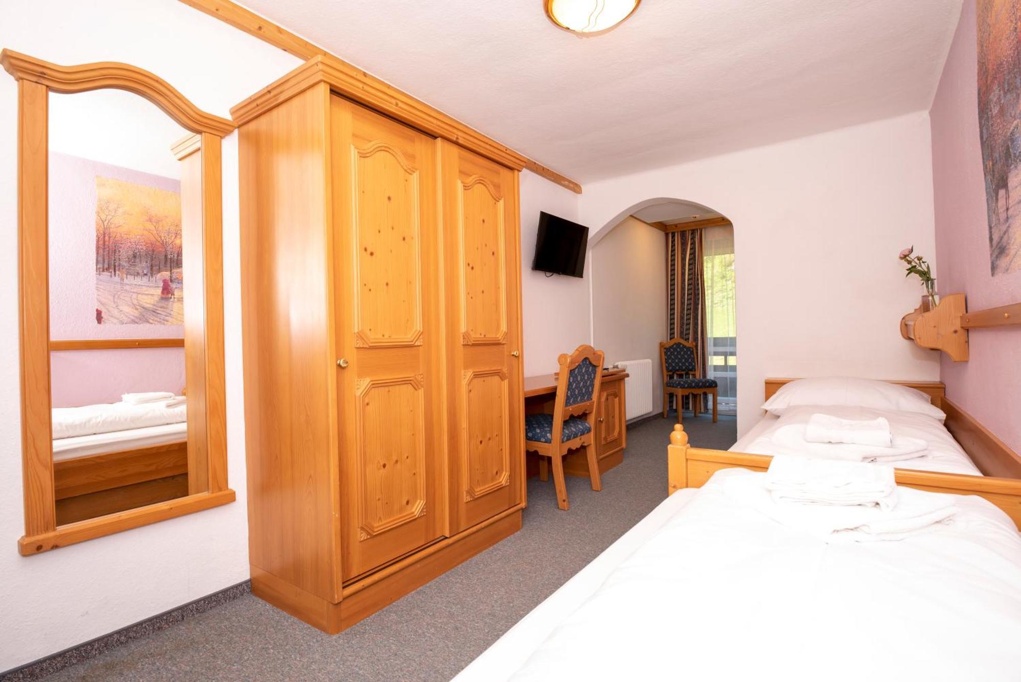 Hotel Alpen Arnika Tauplitzalm Екстер'єр фото